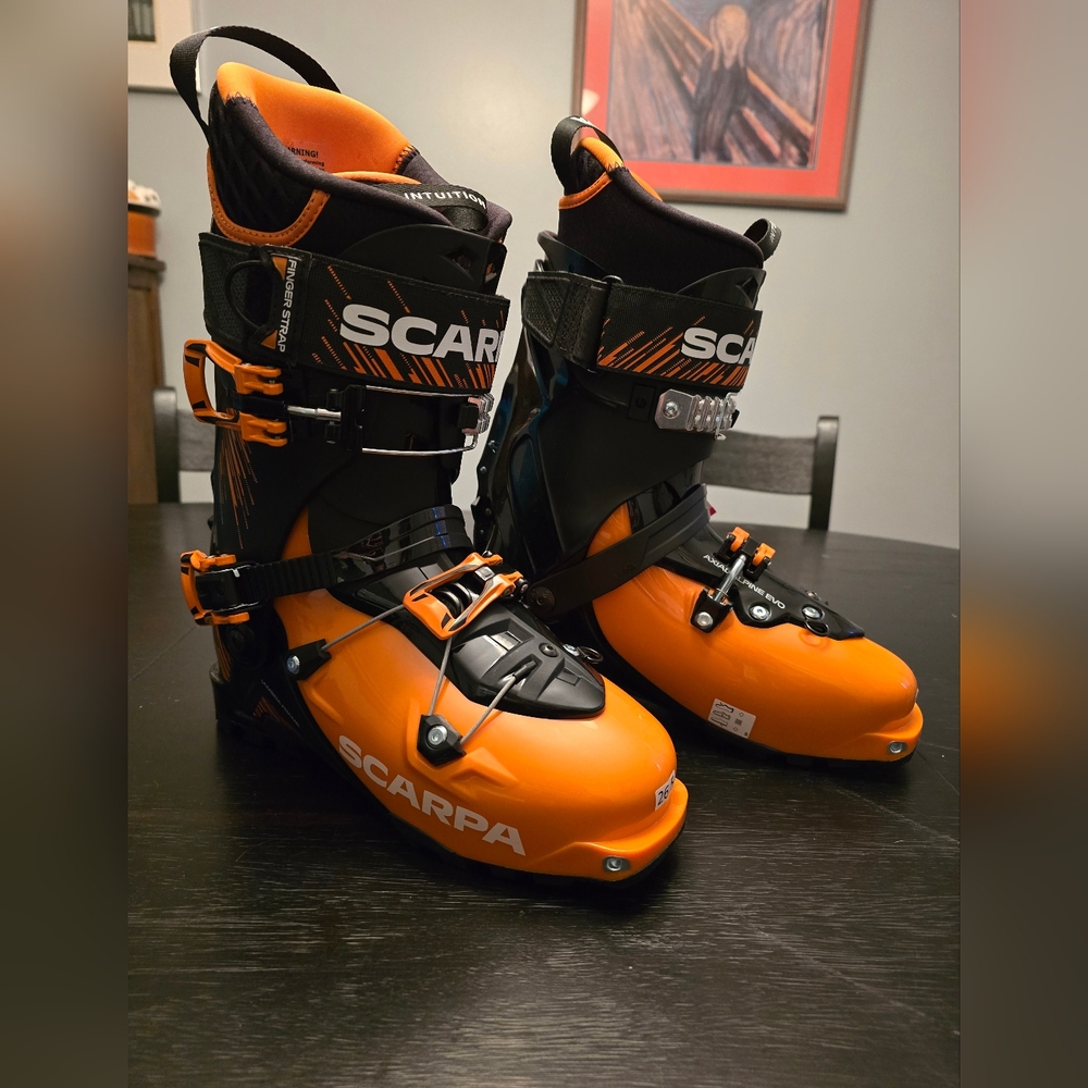 Unisex Scarpa Maestrale Alpine Touring Ski Boots Size 26.5 Mondo